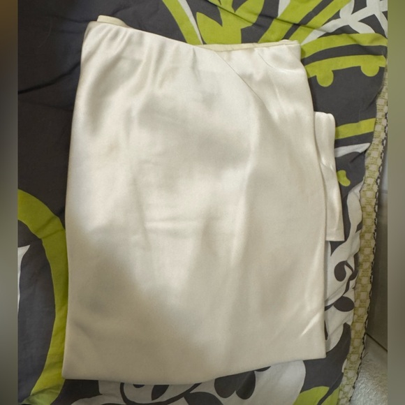 New Reformation Bella Maxi Skirt Fior Di Latte Cream - Picture 4 of 6